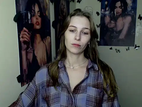 StrangerGi online show from December 3, 2025, 12:59 pm