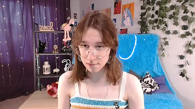 Snapshot of Hermione_Reid chatting on January 24, 2025, 7:19 am Hermione Reid online show from January 24, 2025, 7:19 am