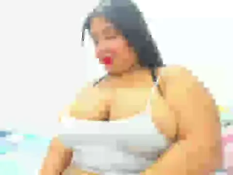 Snapshot of Keisy_boony chatting on February 17, 2026, 11:02 pm Keisy boony online show from February 17, 2026, 11:02 pm