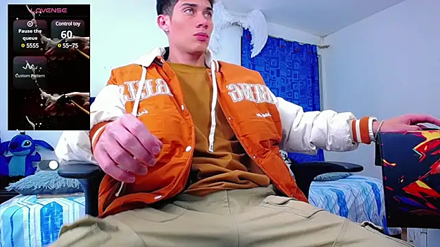 thiagomurphyy online show from February 28, 2025, 5:15 am