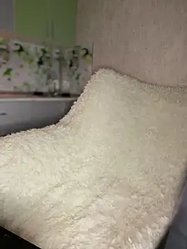 bunnyrich online show from March 13, 2025, 4:01 pm