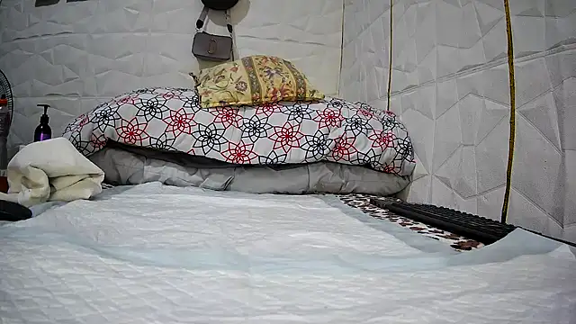 Mendoza Amaranata online show from October 15, 2025, 3:38 am