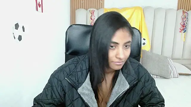 shaneelle online show from July 16, 2026, 12:24 pm