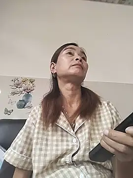 Sexy-ladyboobs20 online show from May 16, 2026, 5:06 am