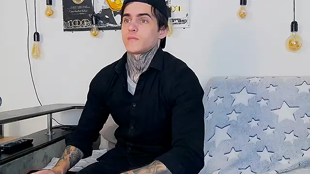 CarterCole online show from January 16, 2026, 11:58 am