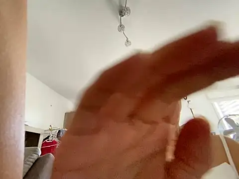 Marilou1983 online show from July 28, 2026, 12:59 pm