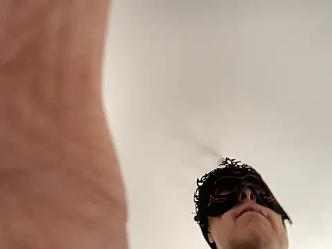 Marilou1983 online show from March 5, 2026, 7:49 am