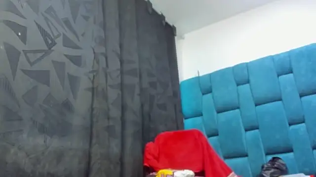 dirtygirl hot online show from March 12, 2026, 5:17 pm