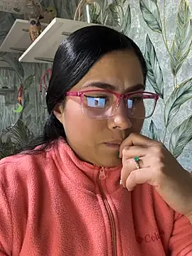 Sweet  Nurse1 online show from July 16, 2026, 8:17 pm