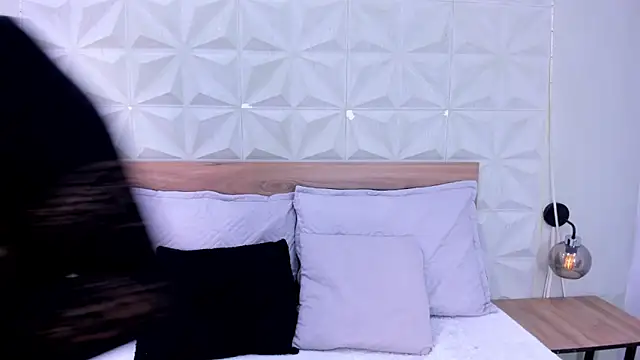 Stacey white  online show from March 11, 2026, 8:47 pm