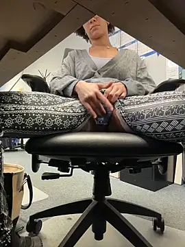 Wild Jaz69 online show from January 13, 2026, 7:29 pm