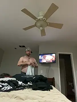 Snapshot of rocket8669 chatting on February 17, 2026, 4:10 am rocket8669 online show from February 17, 2026, 4:10 am