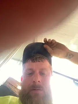 rocket8669 online show from April 1, 2026, 10:28 pm