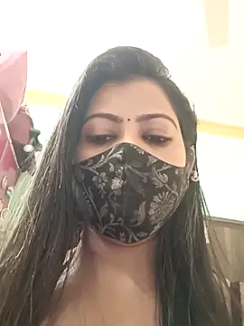 SANAYA ROY online show from January 18, 2026, 6:55 pm