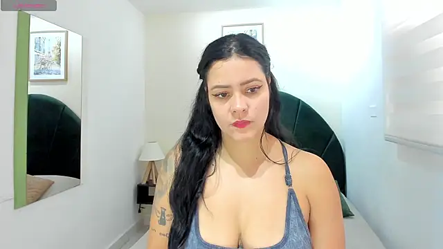 StefyGil  online show from April 29, 2026, 12:09 pm