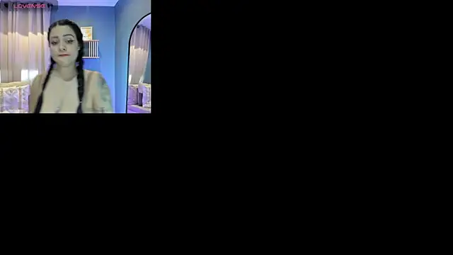 StefyGil  online show from August 5, 2026, 12:10 pm