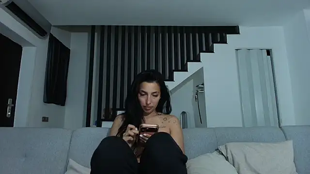 Gabrielaaxxx online show from May 3, 2026, 7:50 pm