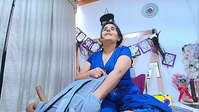  Marcela   online show from November 5, 2025, 12:30 pm