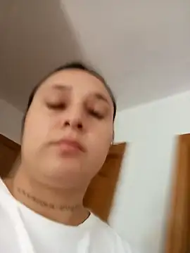 Snapshot of Juanamd1 chatting on May 11, 2026, 8:49 am Juanamd1 online show from May 11, 2026, 8:49 am