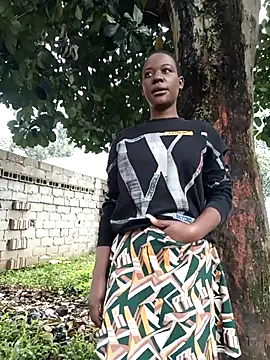 Xtra bootie online show from November 7, 2025, 5:23 am