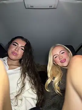 Snapshot of PrincessMegUK chatting on November 27, 2025, 8:53 pm PrincessMegUK online show from November 27, 2025, 8:53 pm