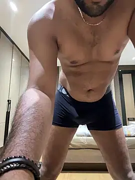 shrreyyyy online show from April 5, 2026, 11:50 am