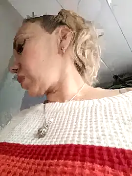 coral smitth online show from October 8, 2025, 7:03 pm