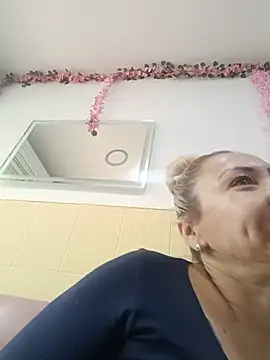 coral smitth online show from June 10, 2026, 5:36 pm