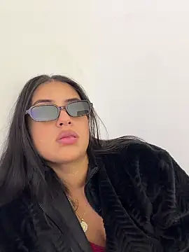 EmmaTorres  online show from February 19, 2026, 9:23 pm