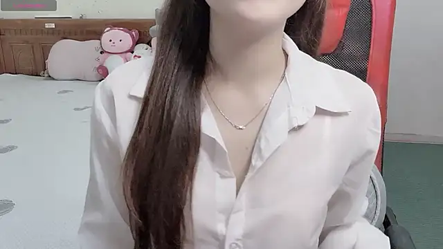 Snapshot of TrinhH_Nabbi chatting on June 5, 2026, 12:33 pm TrinhH Nabbi online show from June 5, 2026, 12:33 pm