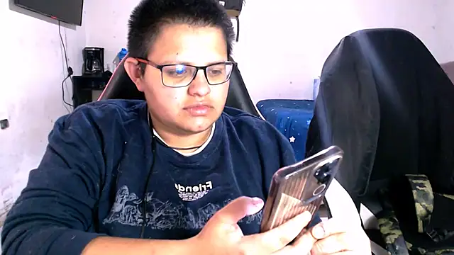 tatsumi nao online show from February 19, 2026, 8:06 pm