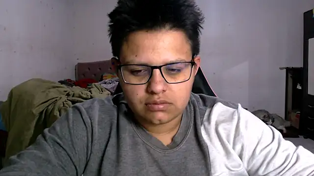 tatsumi nao online show from October 20, 2025, 3:52 am