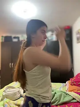 Snapshot of Cloew_Marz chatting on February 28, 2026, 4:06 pm Cloew Marz online show from February 28, 2026, 4:06 pm