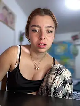 Cloew Marz online show from March 19, 2025, 1:21 am