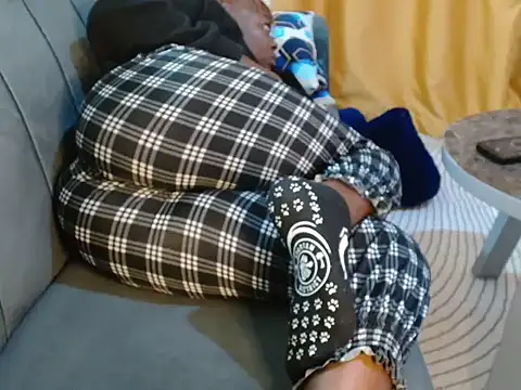 leslysexygirl online show from October 19, 2025, 9:34 am