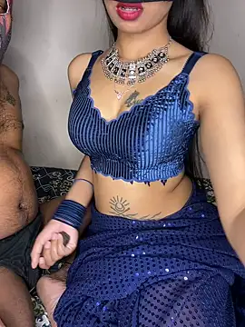 Snapshot of Suhu_love chatting on February 12, 2026, 5:02 pm Suhu love online show from February 12, 2026, 5:02 pm