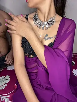 Snapshot of Suhu_love chatting on February 8, 2026, 12:47 pm Suhu love online show from February 8, 2026, 12:47 pm