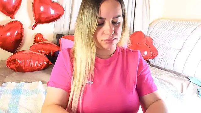 MilenaMiler X online show from February 13, 2026, 8:42 pm