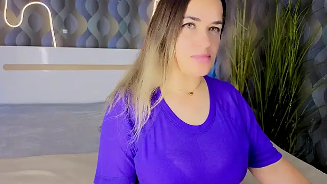 Snapshot of MilenaMiler_X chatting on June 23, 2026, 6:22 am MilenaMiler X online show from June 23, 2026, 6:22 am