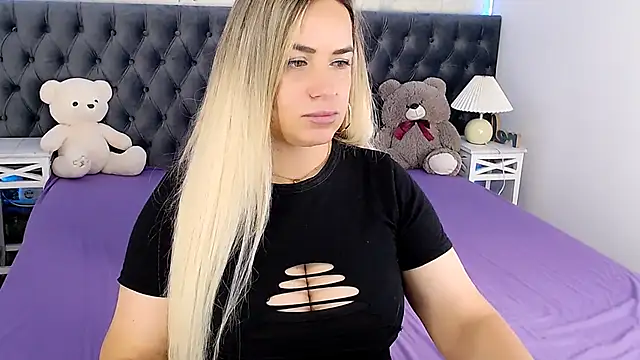 MilenaMiler X online show from September 30, 2025, 7:31 pm