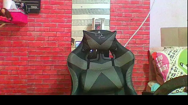 Transthifany online show from October 31, 2025, 2:46 pm