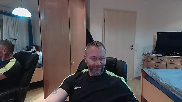 Rockburg online show from March 27, 2026, 1:34 pm