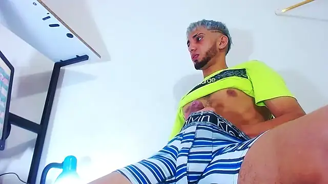 Gregory hard online show from October 6, 2025, 12:56 am