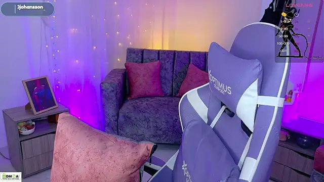 Miss scarllet  online show from June 10, 2026, 1:12 pm