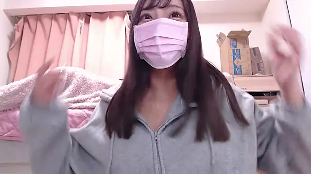  chanMOMO  online show from January 9, 2025, 3:12 pm