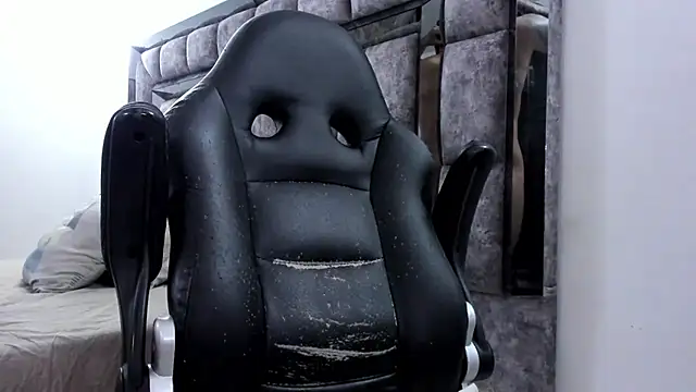 MalconStonne online show from November 1, 2025, 3:35 am