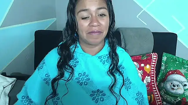 saggil23 online show from December 5, 2025, 7:29 am