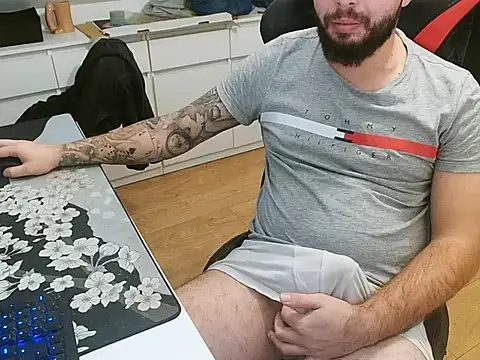 Snapshot of prezydentcam chatting on February 16, 2026, 1:32 pm prezydentcam online show from February 16, 2026, 1:32 pm