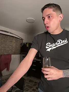 samantha kevin online show from December 19, 2025, 3:32 am