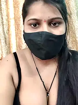 Hotty-simran online show from October 7, 2025, 4:57 am